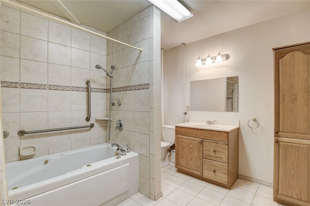 6882 Tiffollo, Las Vegas, NV 89156