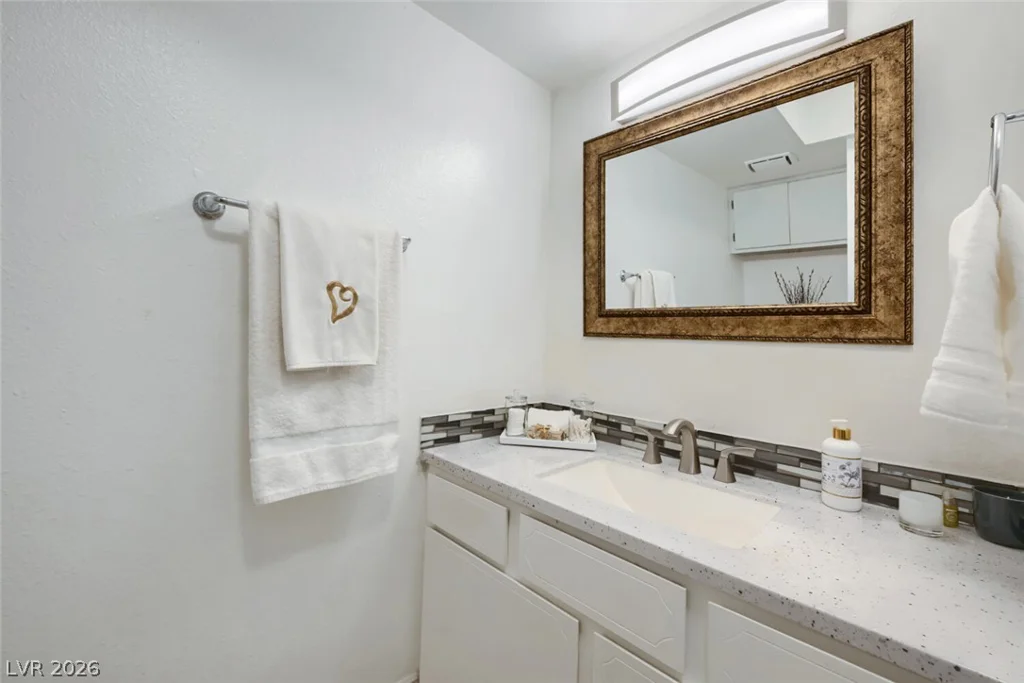 3478 Victory, Las Vegas, NV 89121