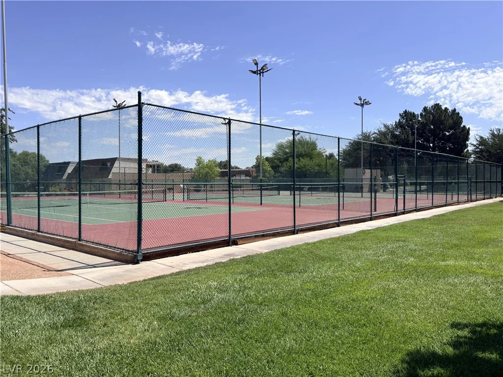 3478 Victory, Las Vegas, NV 89121