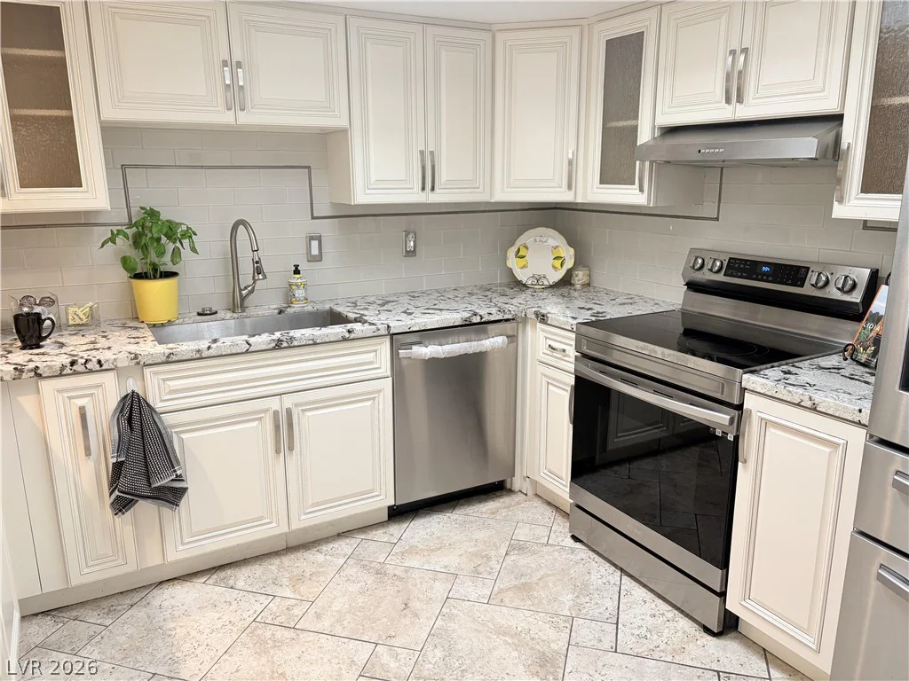 3478 Victory, Las Vegas, NV 89121