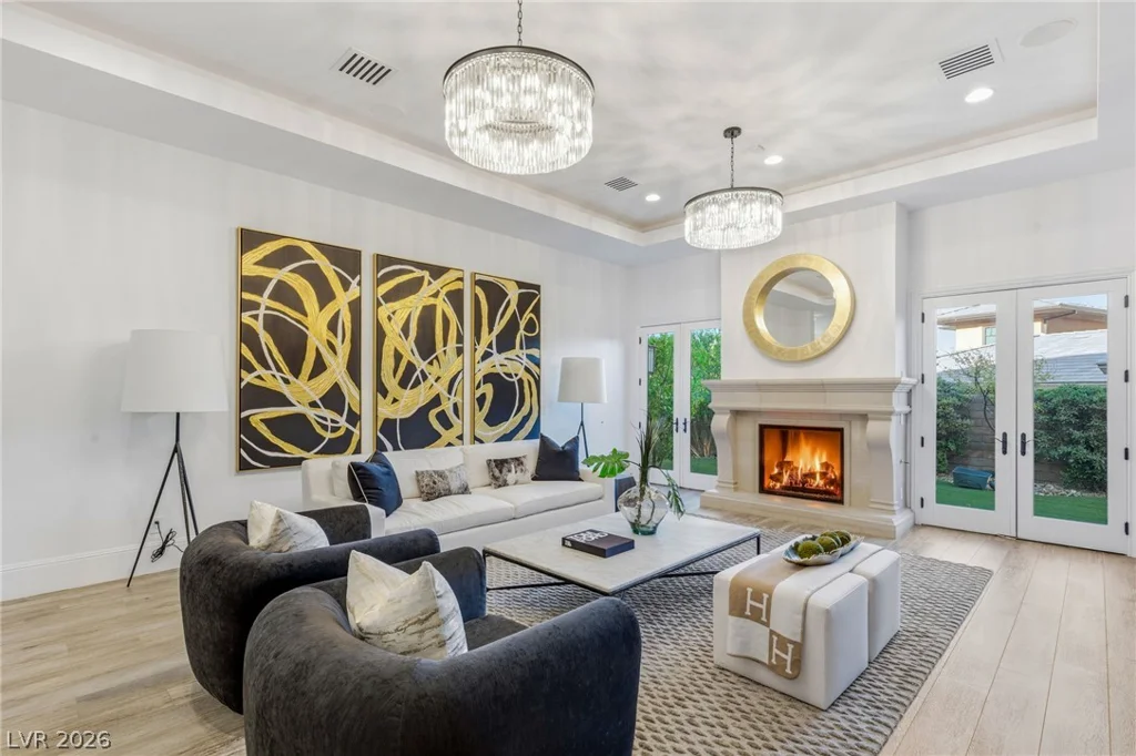 47 Soaring Bird, Las Vegas, NV 89135