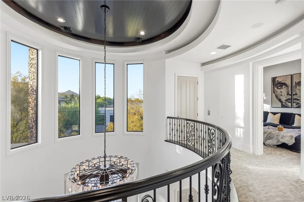 47 Soaring Bird, Las Vegas, NV 89135