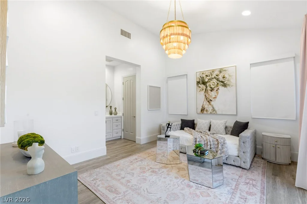 47 Soaring Bird, Las Vegas, NV 89135