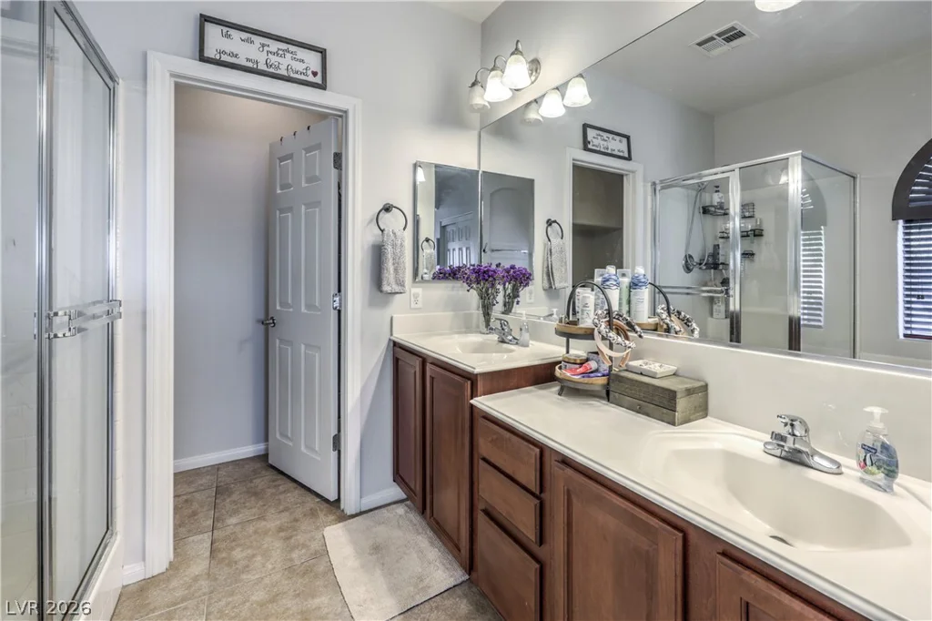 9432 Victory Garden, Las Vegas, NV 89149