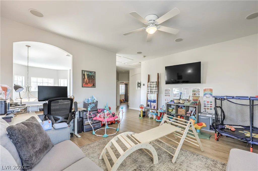 9432 Victory Garden, Las Vegas, NV 89149