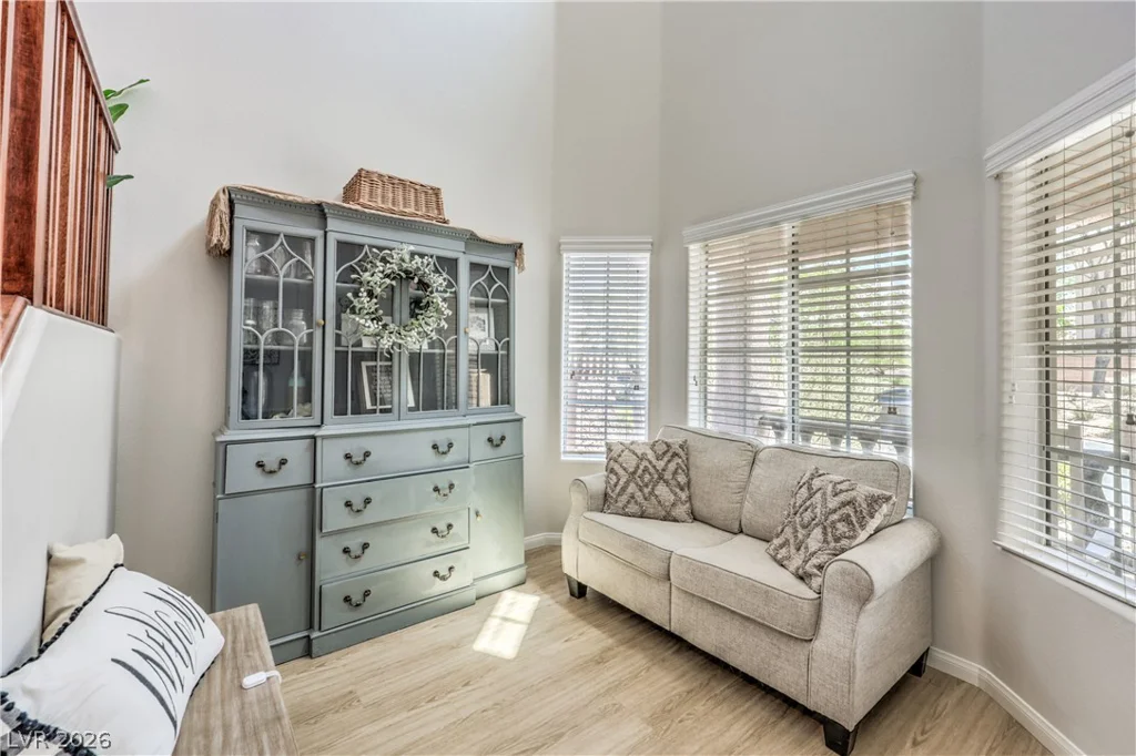 9432 Victory Garden, Las Vegas, NV 89149