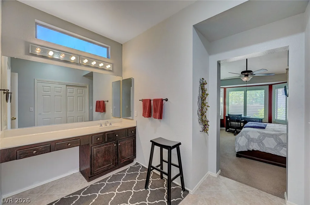 9617 GOLD BANK, Las Vegas, NV 89134