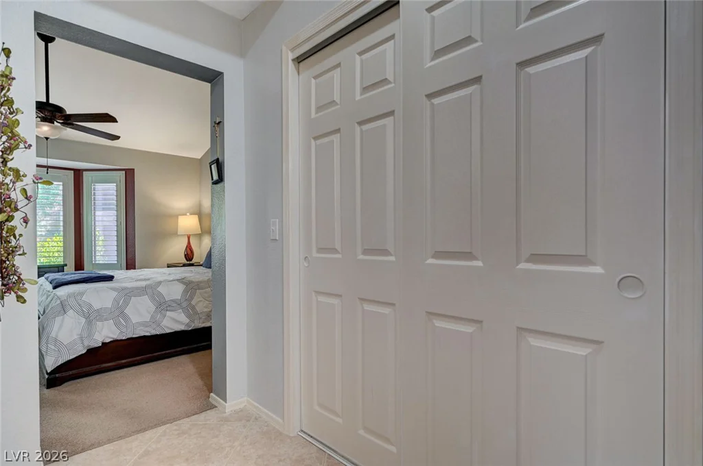 9617 GOLD BANK, Las Vegas, NV 89134