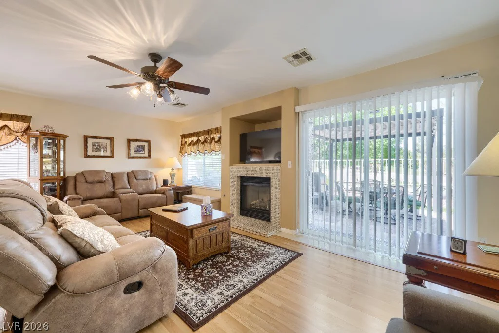 3424 Prairie Meadow, Las Vegas, NV 89129
