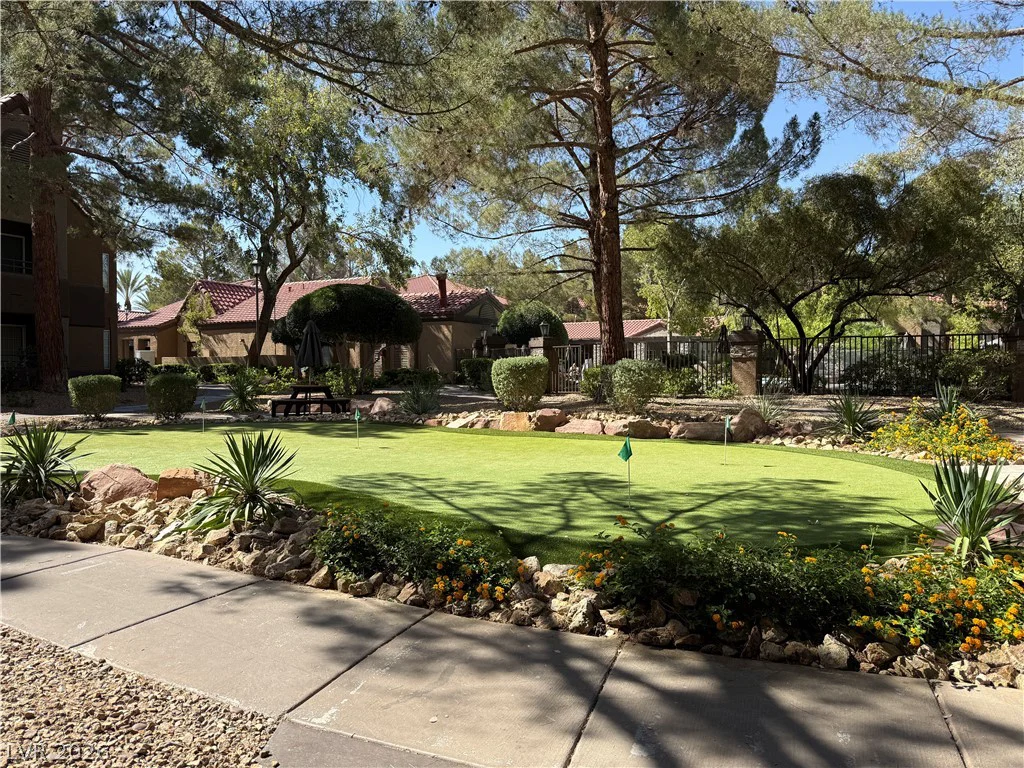 2200 Fort Apache, Las Vegas, NV 89117