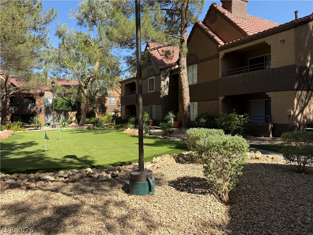 2200 Fort Apache, Las Vegas, NV 89117