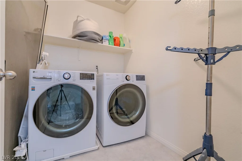 10045 Silver Comet, Las Vegas, NV 89178