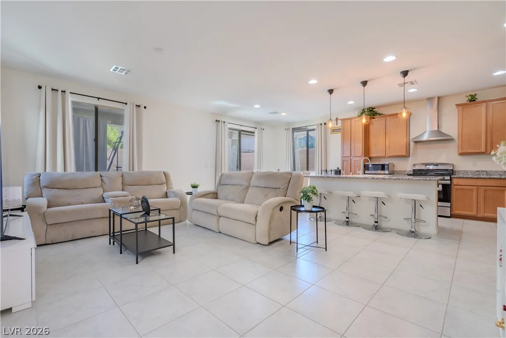 10045 Silver Comet, Las Vegas, NV 89178
