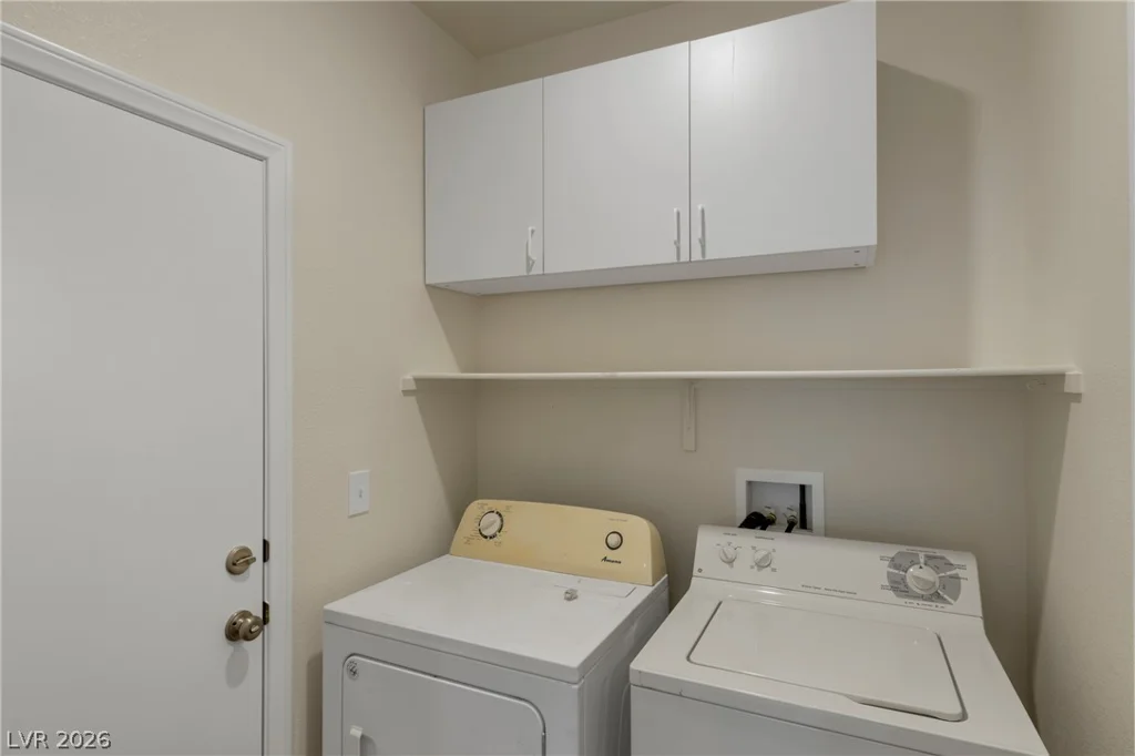 609 Elliot Peak, Las Vegas, NV 89183