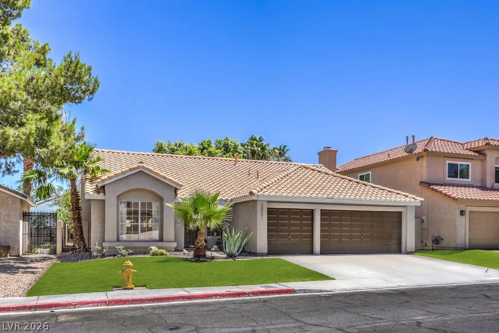 2027 Shadow Brook, Henderson, NV 89074