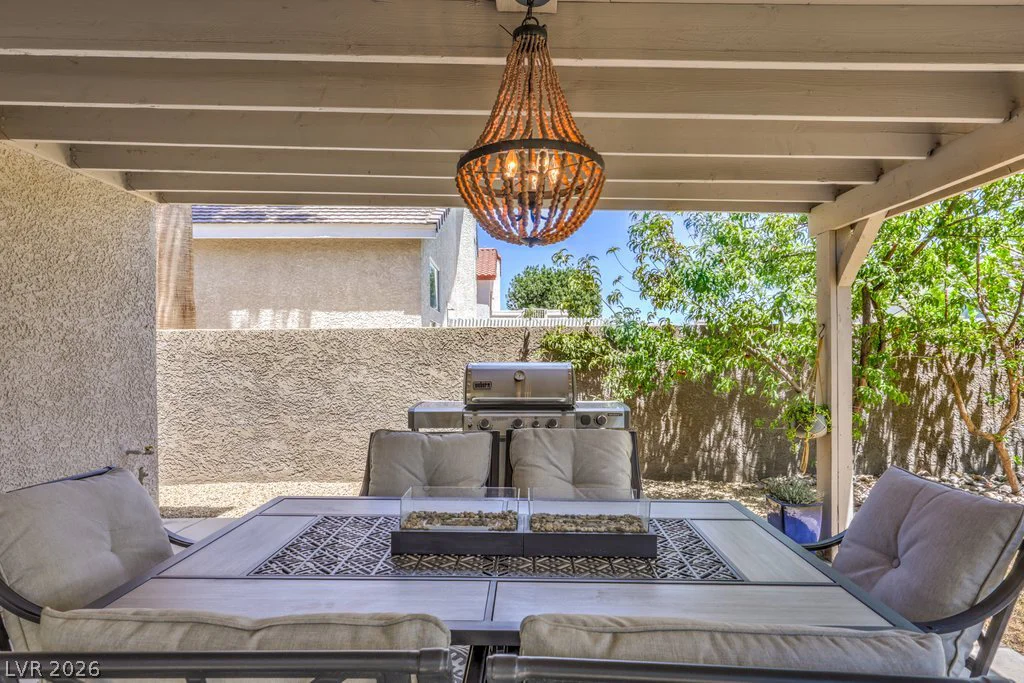 2027 Shadow Brook, Henderson, NV 89074