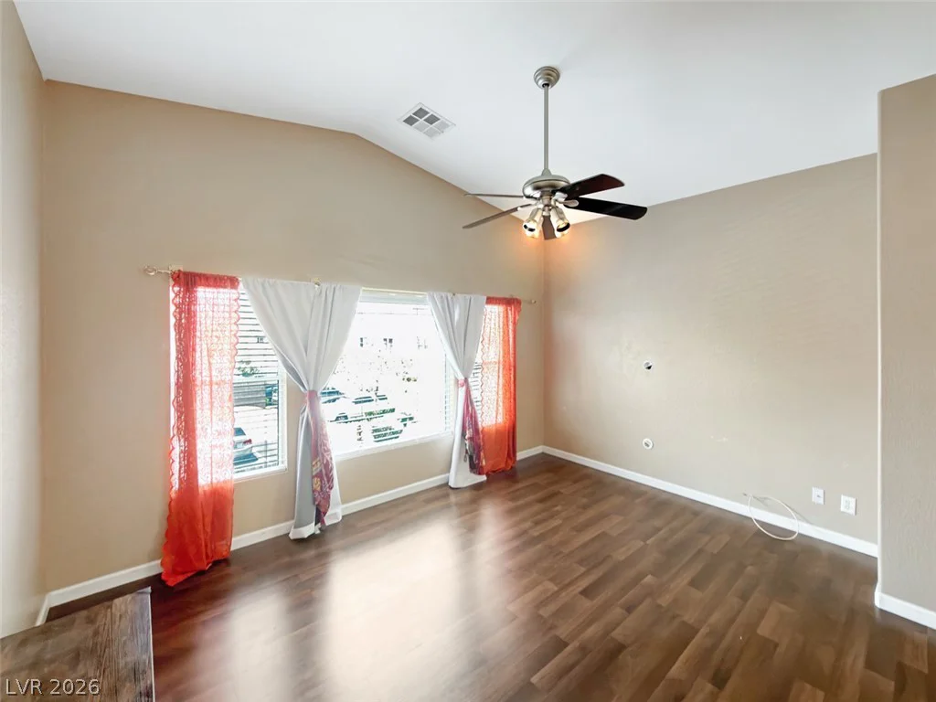 2554 Alias Smith, Henderson, NV 89002