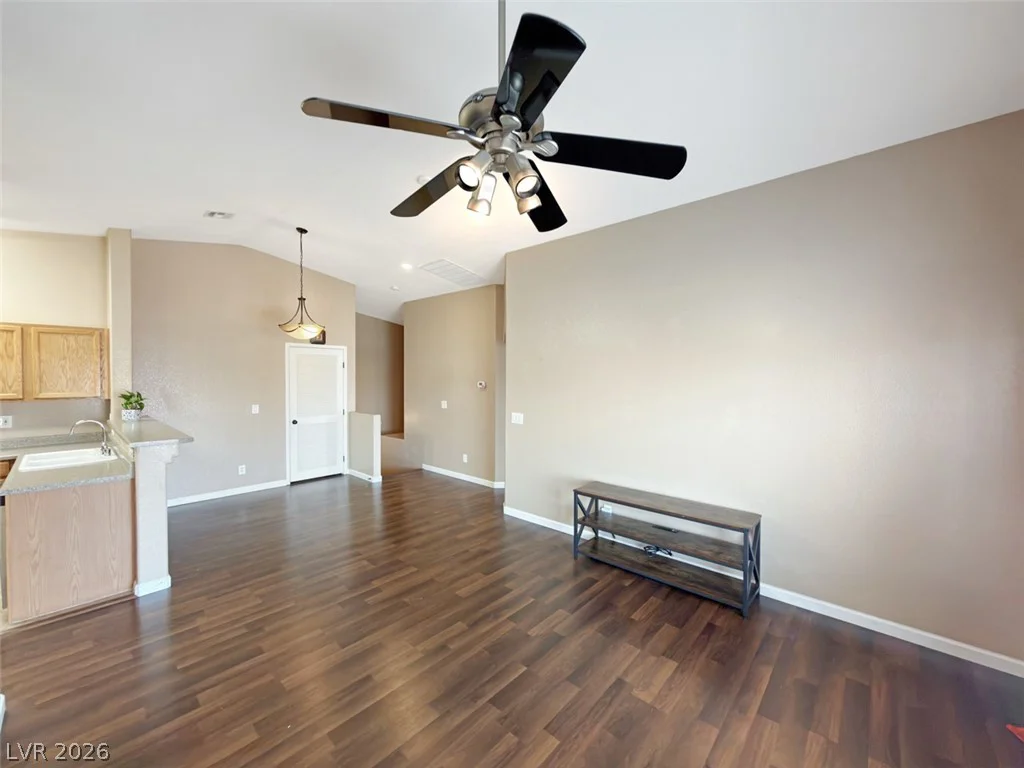 2554 Alias Smith, Henderson, NV 89002