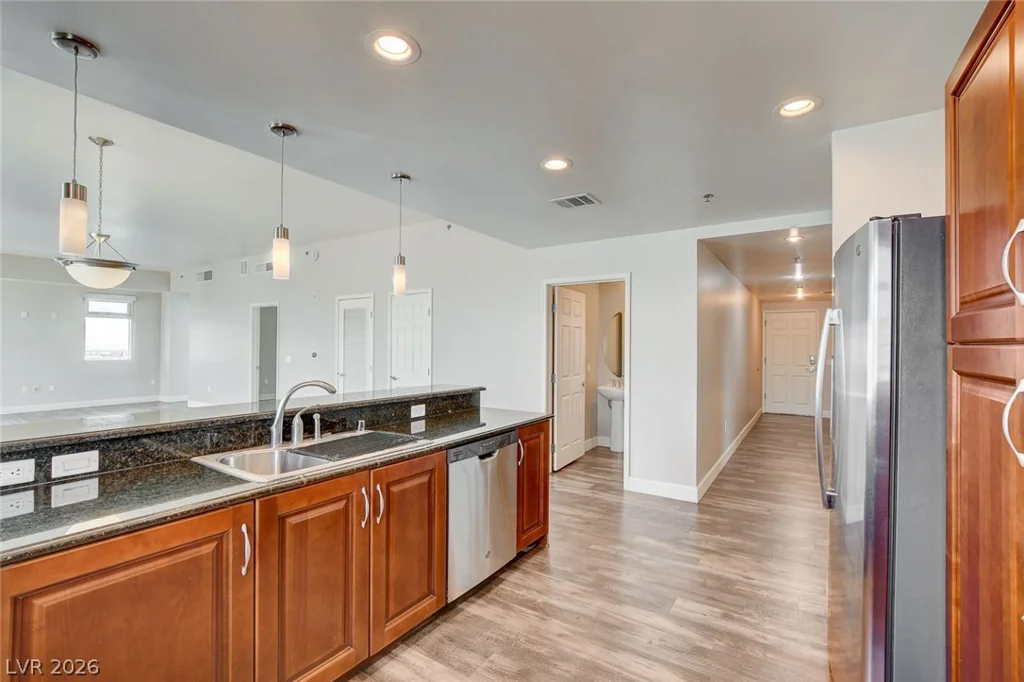 150 LAS VEGAS, Las Vegas, NV 89101