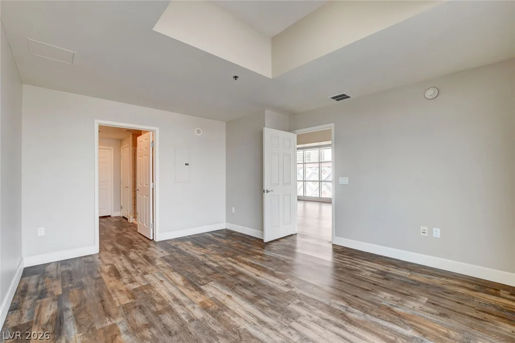 150 LAS VEGAS, Las Vegas, NV 89101