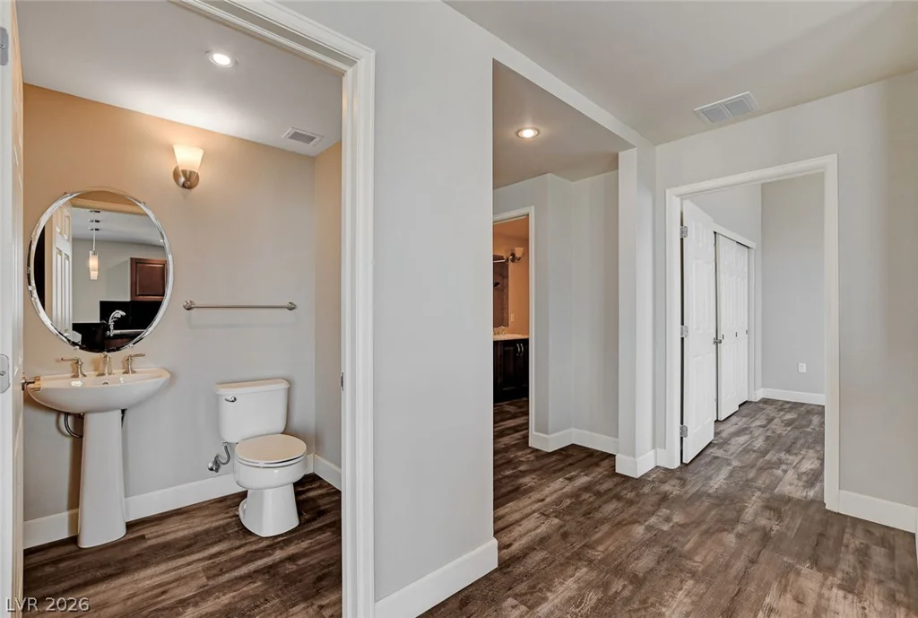 150 LAS VEGAS, Las Vegas, NV 89101