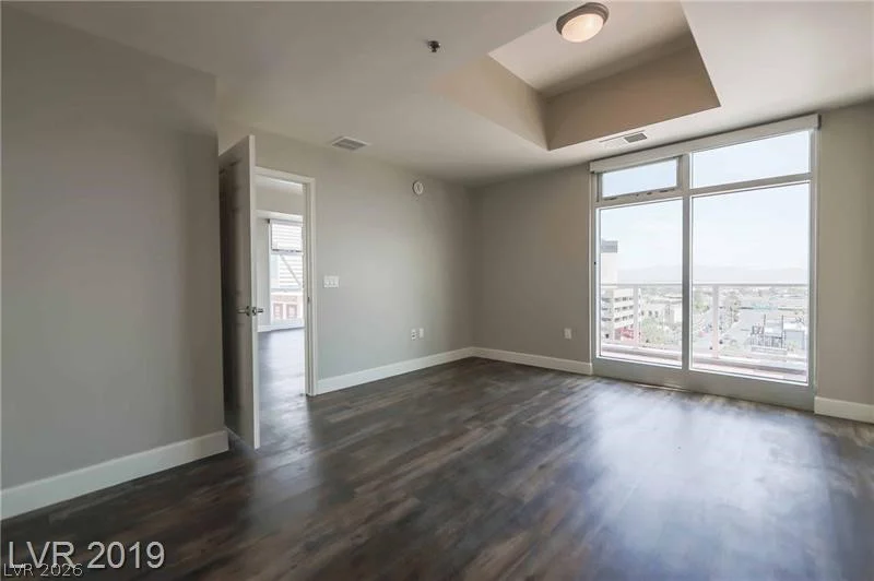 150 LAS VEGAS, Las Vegas, NV 89101