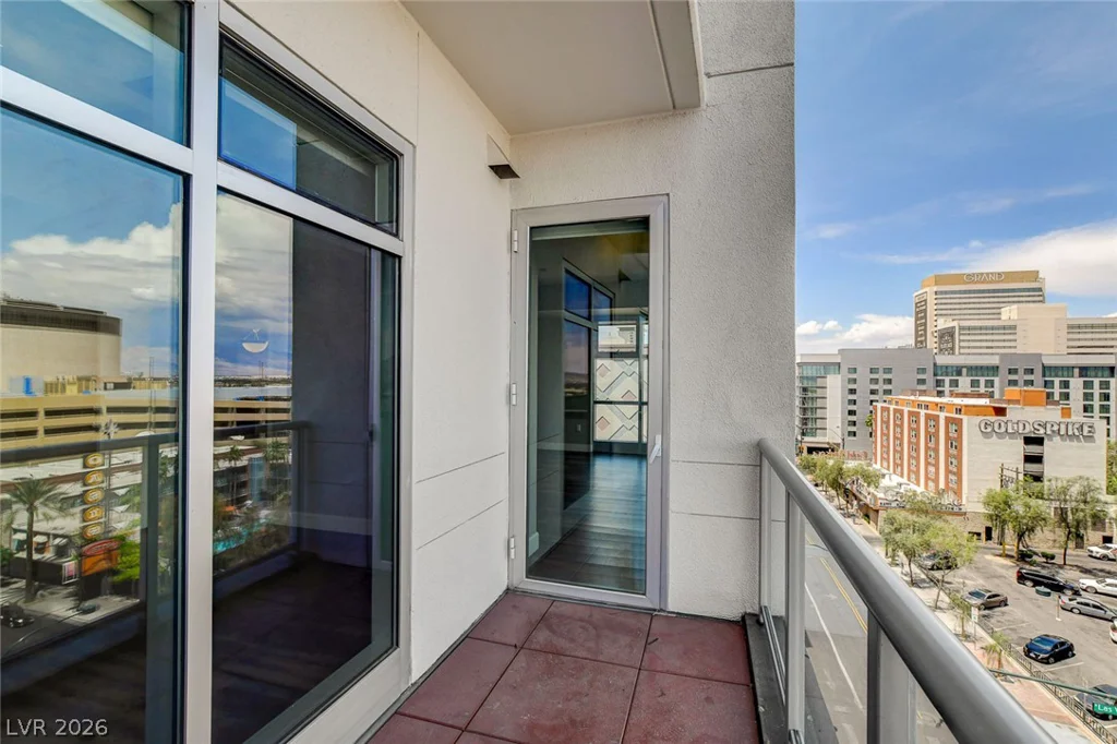 150 LAS VEGAS, Las Vegas, NV 89101