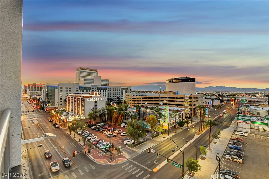 150 LAS VEGAS, Las Vegas, NV 89101