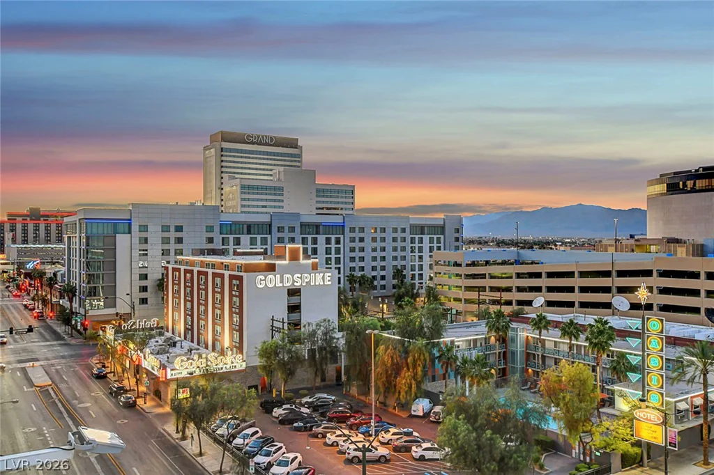 150 LAS VEGAS, Las Vegas, NV 89101