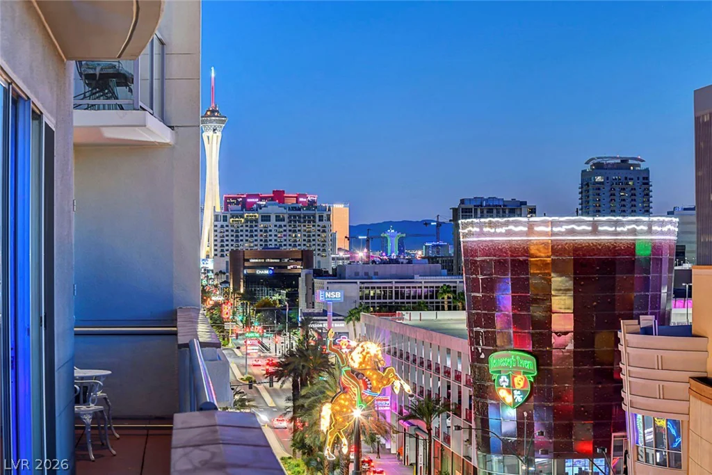 150 LAS VEGAS, Las Vegas, NV 89101
