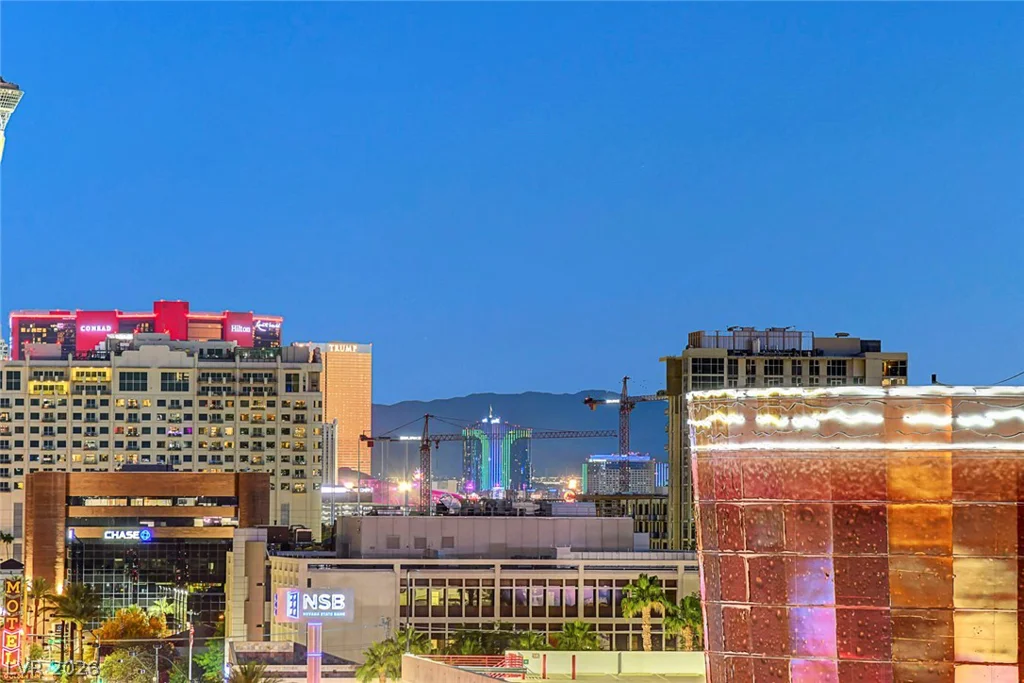 150 LAS VEGAS, Las Vegas, NV 89101