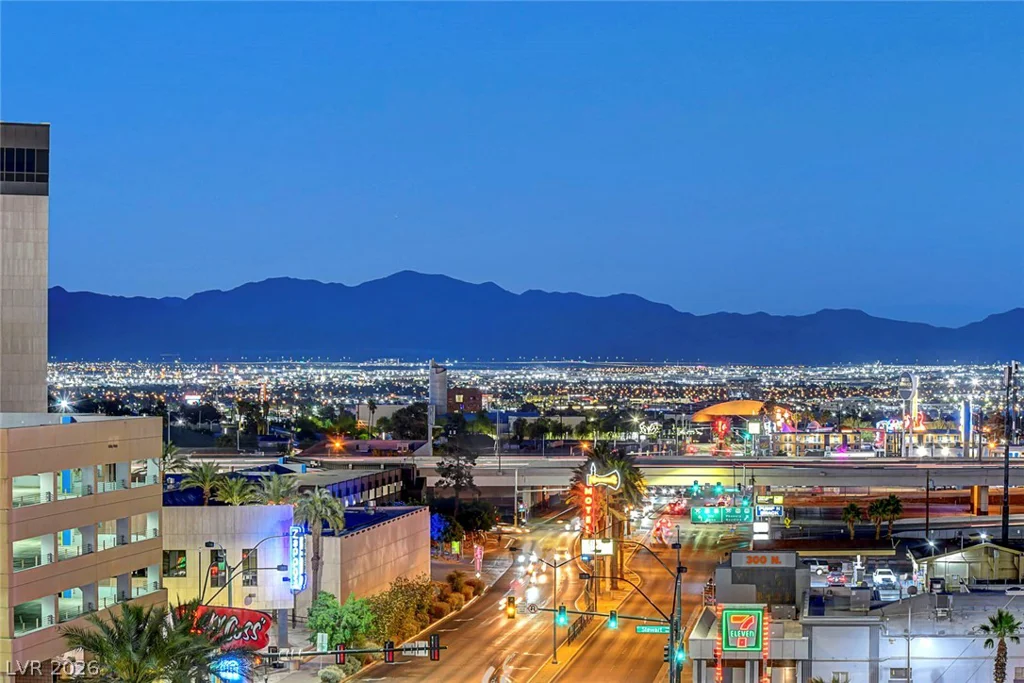 150 LAS VEGAS, Las Vegas, NV 89101