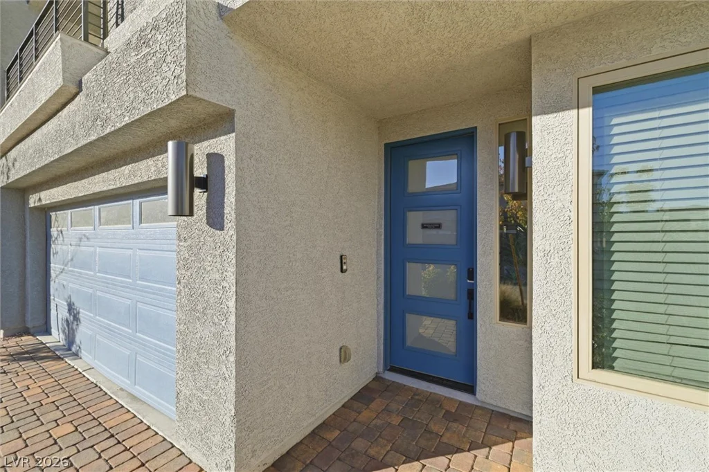 7110 Moss Hill, Las Vegas, NV 89113