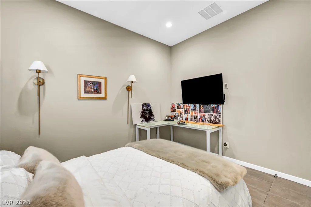 253 Robledo, Las Vegas, NV 89138