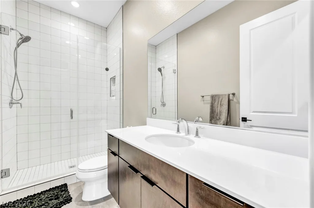 253 Robledo, Las Vegas, NV 89138