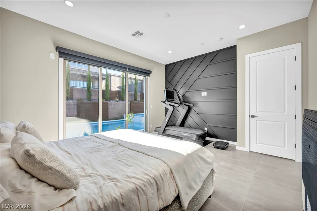 253 Robledo, Las Vegas, NV 89138