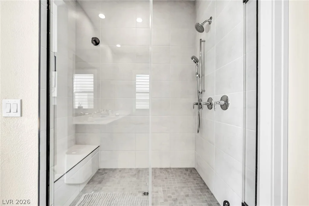 253 Robledo, Las Vegas, NV 89138