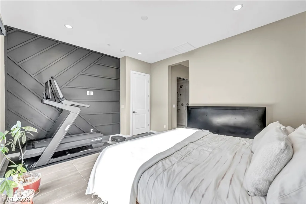 253 Robledo, Las Vegas, NV 89138