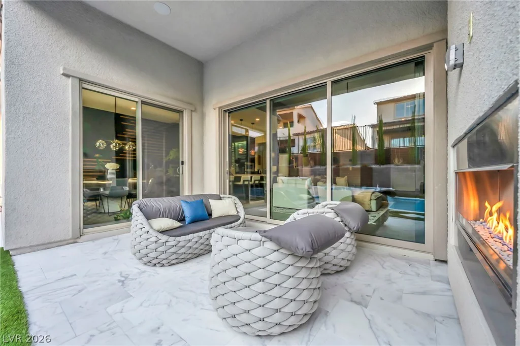 253 Robledo, Las Vegas, NV 89138