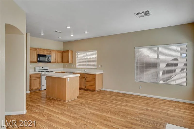 7993 Sky Birch, Las Vegas, NV 89147