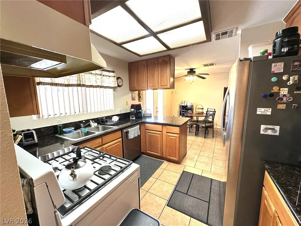 7764 Pacemont, Las Vegas, NV 89147