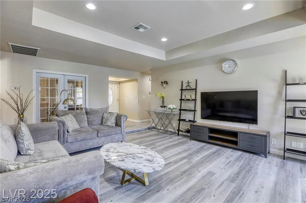 4068 Spitze, Las Vegas, NV 89103