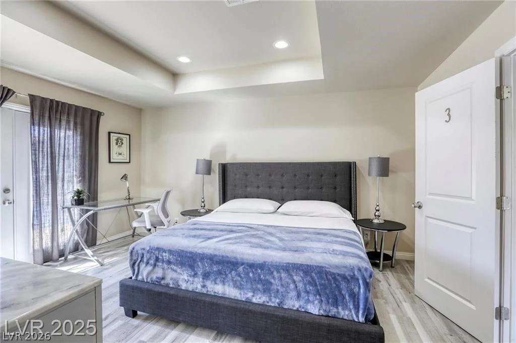 4068 Spitze, Las Vegas, NV 89103