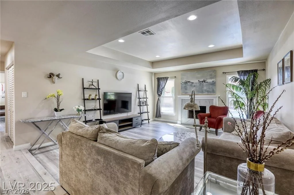 4068 Spitze, Las Vegas, NV 89103