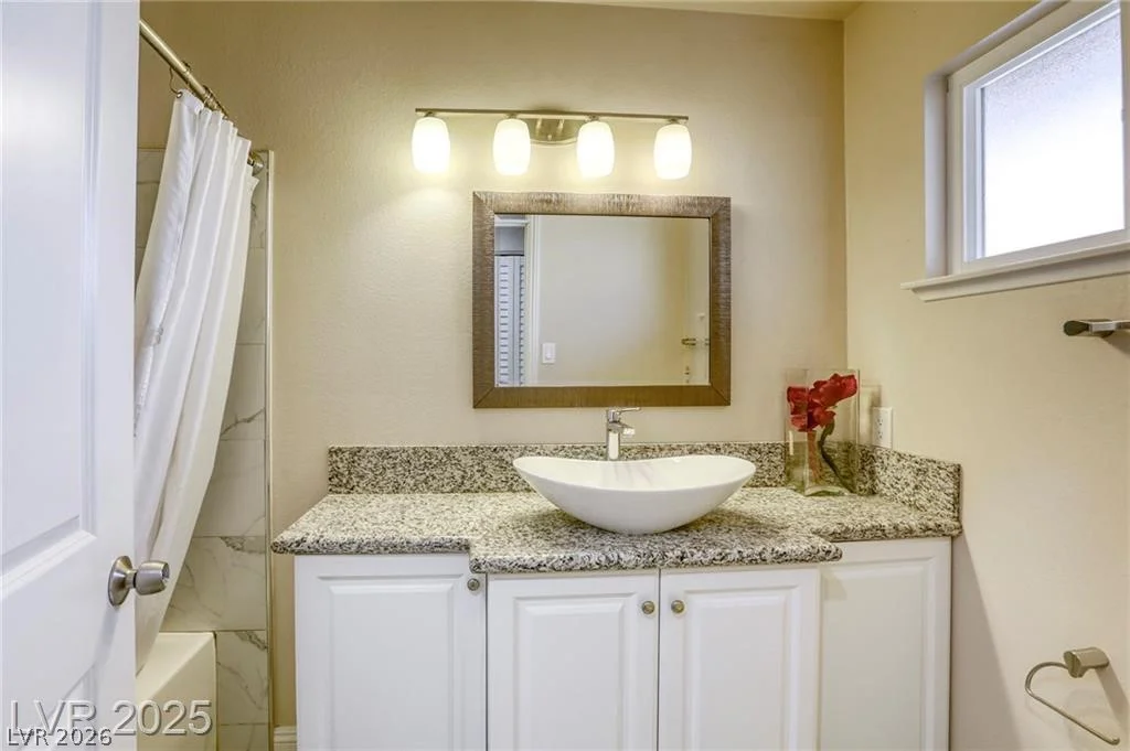 4068 Spitze, Las Vegas, NV 89103