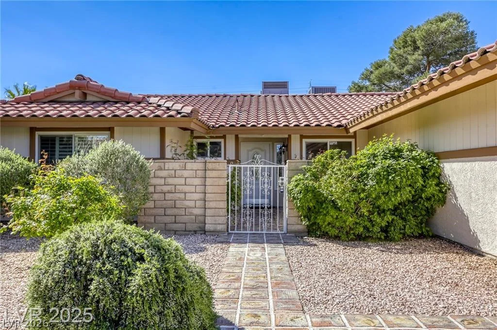 4068 Spitze, Las Vegas, NV 89103