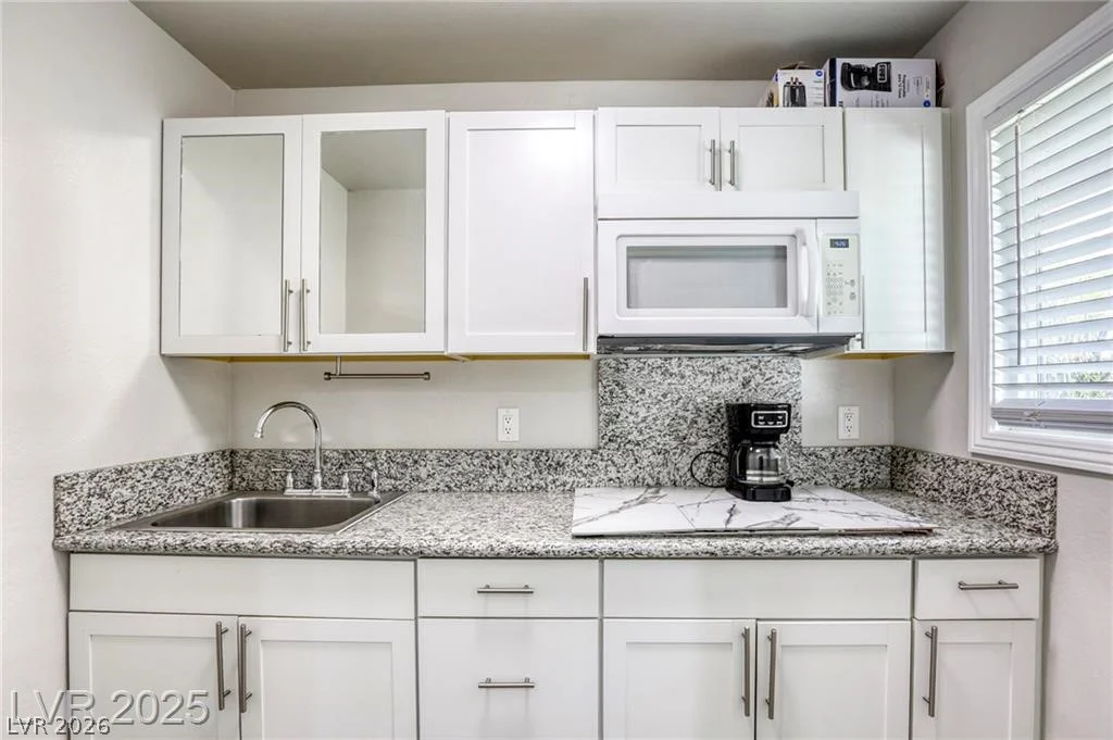 4068 Spitze, Las Vegas, NV 89103