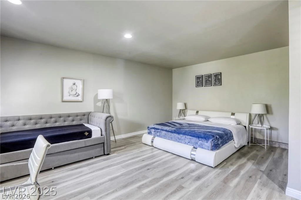 4068 Spitze, Las Vegas, NV 89103