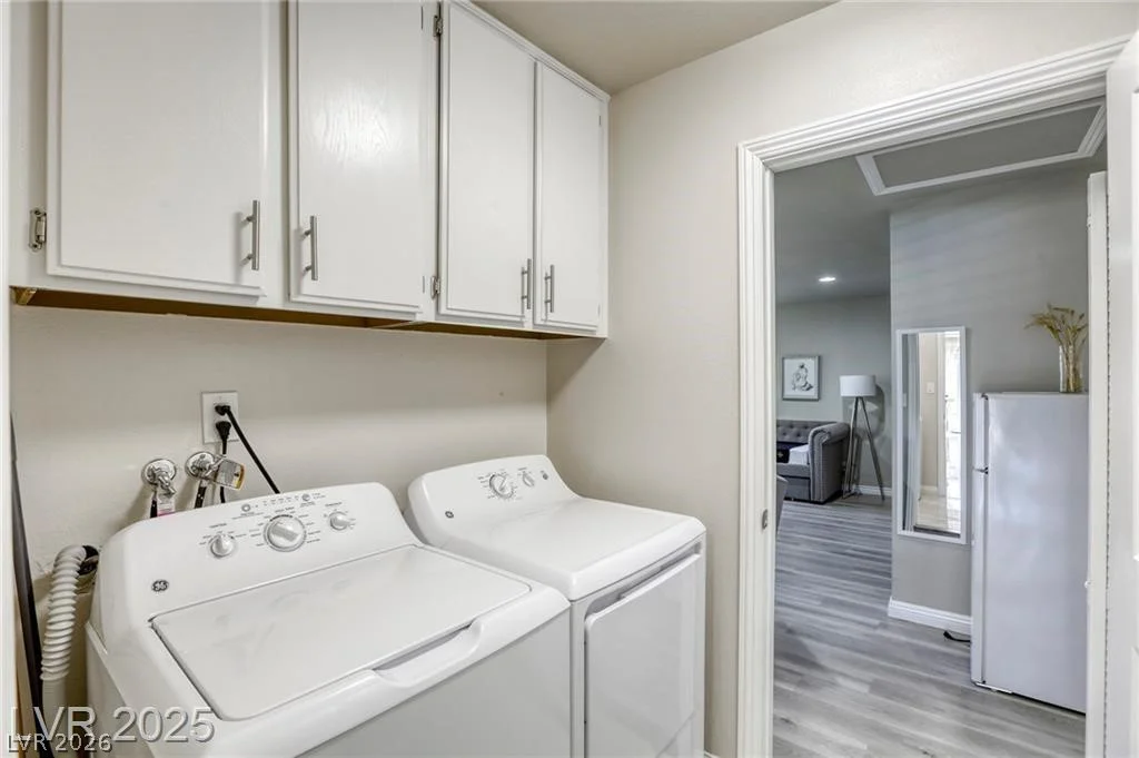 4068 Spitze, Las Vegas, NV 89103