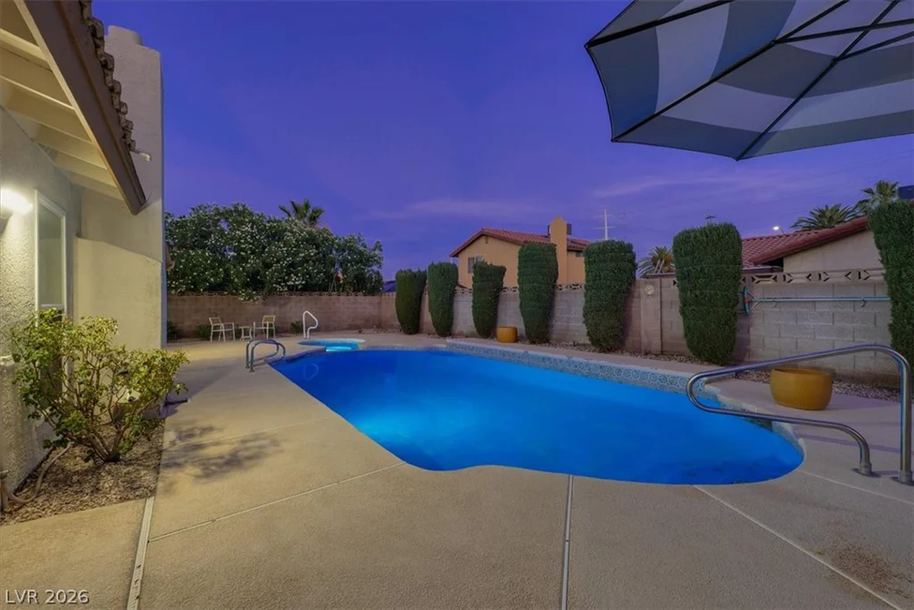 4068 Spitze, Las Vegas, NV 89103